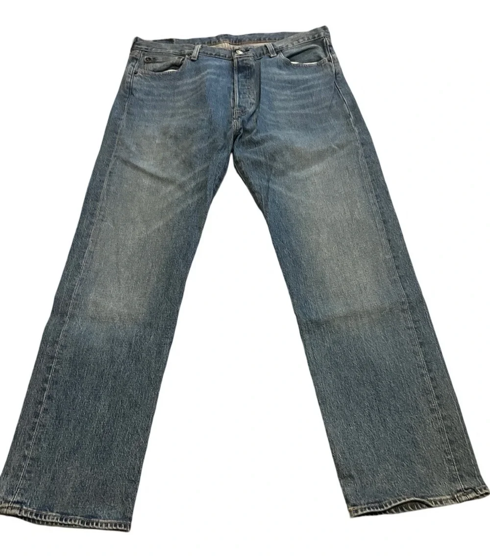 LEVI 501 Straight Leg Medium Wash Blue Denim Button Fly Jeans| 26x30
